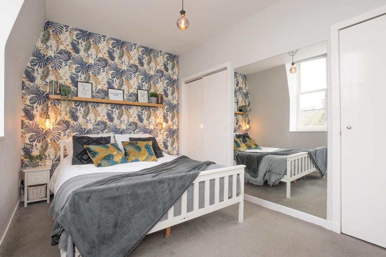 Vibrant City Centre Living Aberdeen Bagian luar foto